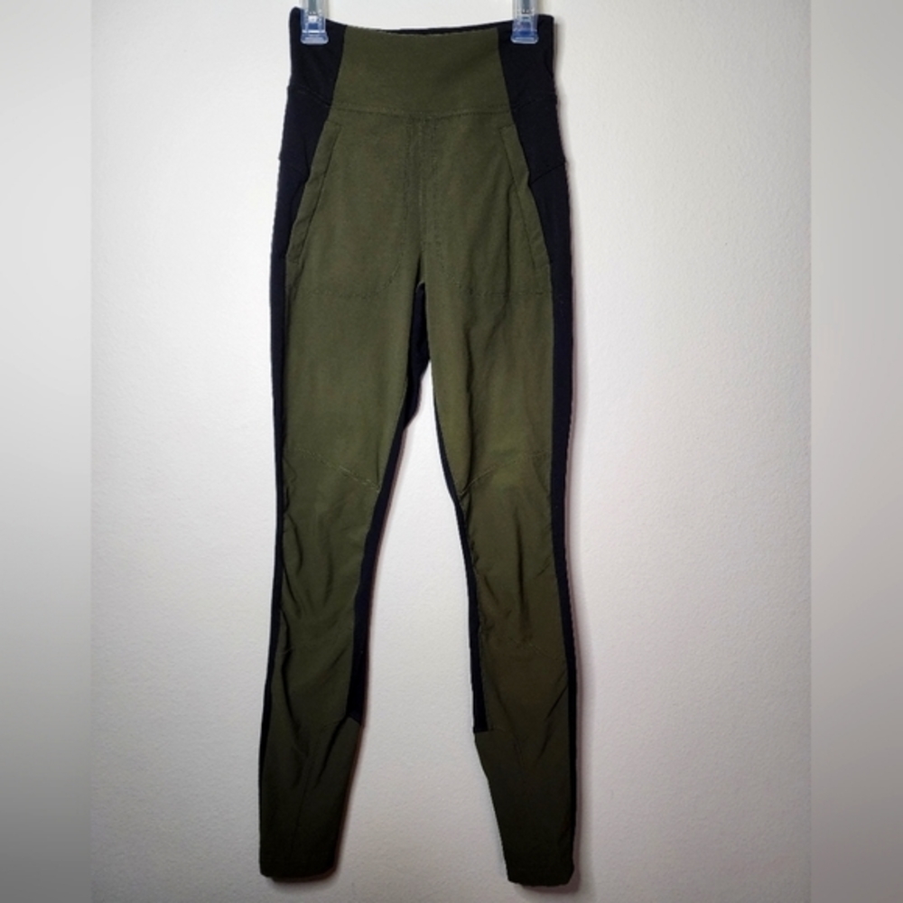 Athleta Athletic Workout Highline Hybrid Ankle Tight, Olive Green/Black, Size 0